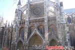 En frente de de la Abad&iacute;a de Westminster