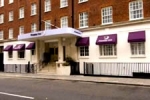 El edificio del Premier Inn London Victoria
