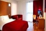 Habitaci&oacute;n moderna en el hotel Ramada Encore London West
