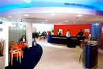 La recepci&oacute;n del hotel Ramada Encore London West